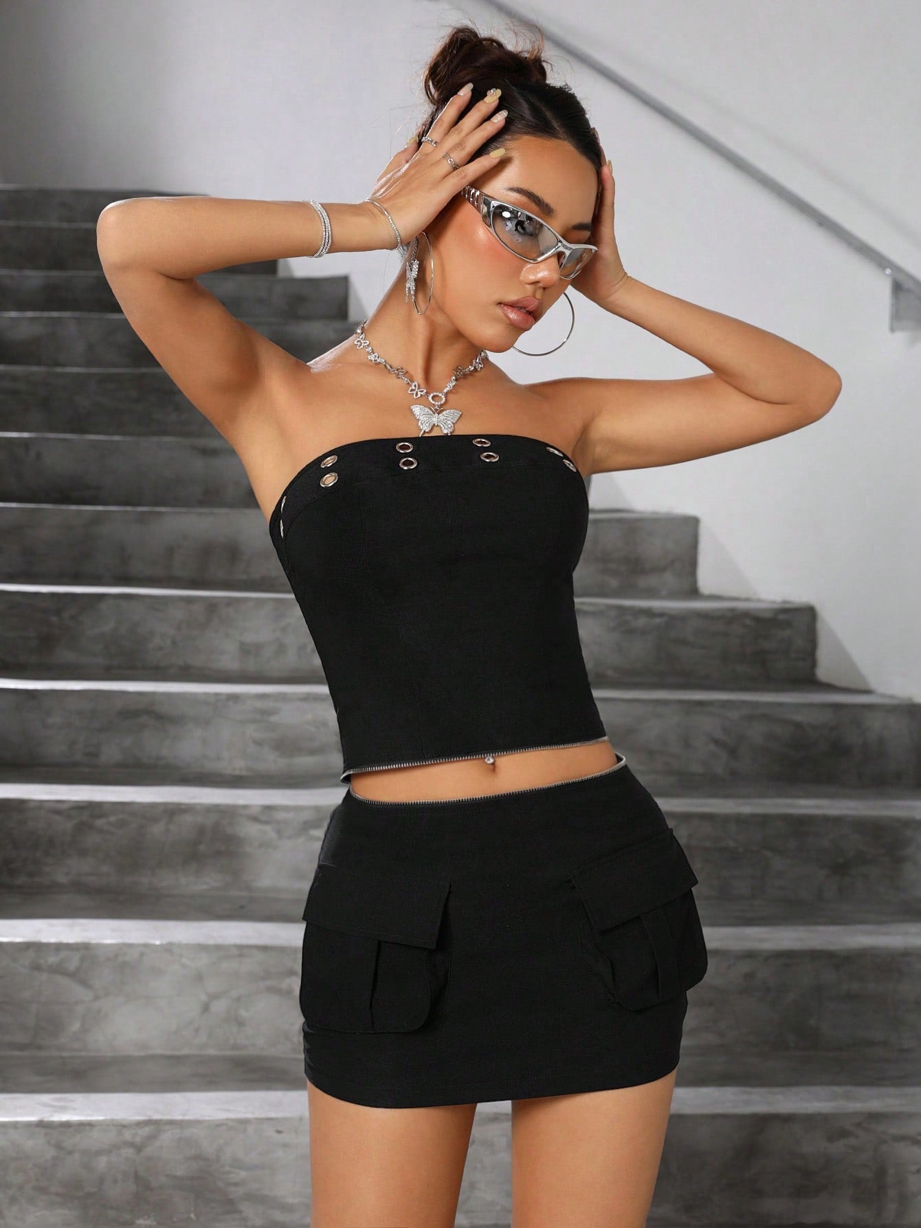 2pcs/Set Metal Eyelets Tube Top And Low Waist Cargo Style Skirt With Pockets
