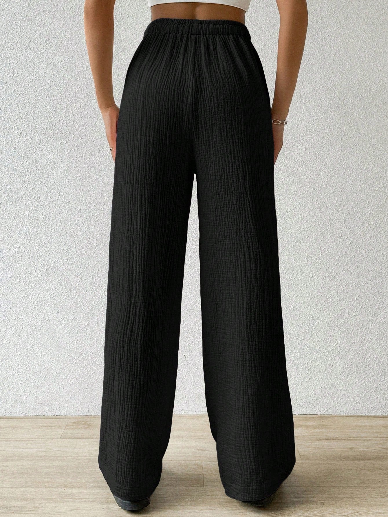Women's Solid Color Simple Texture Wrinkled Loose Fit Pants For Daily Wear