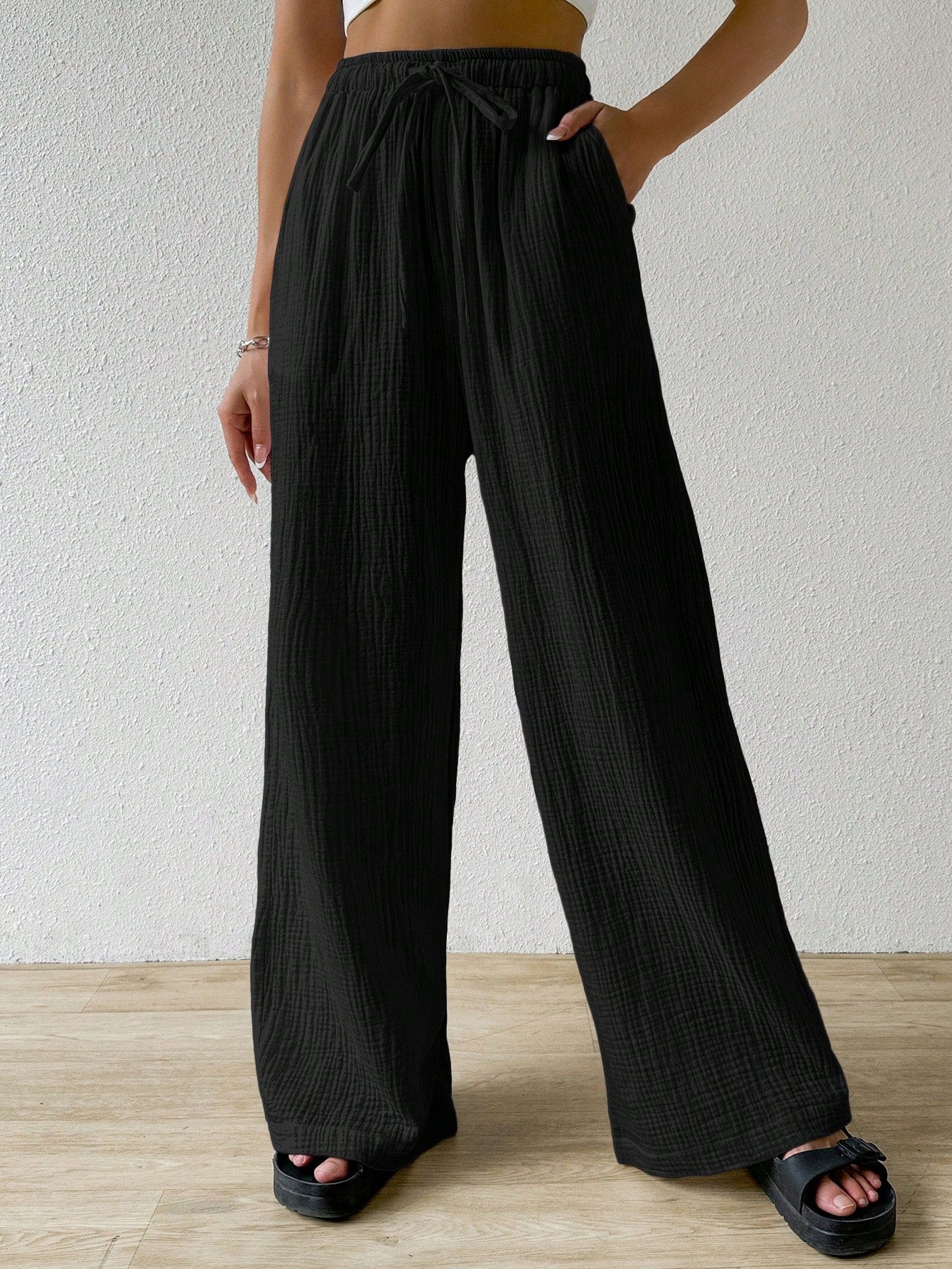 Women's Solid Color Simple Texture Wrinkled Loose Fit Pants For Daily Wear