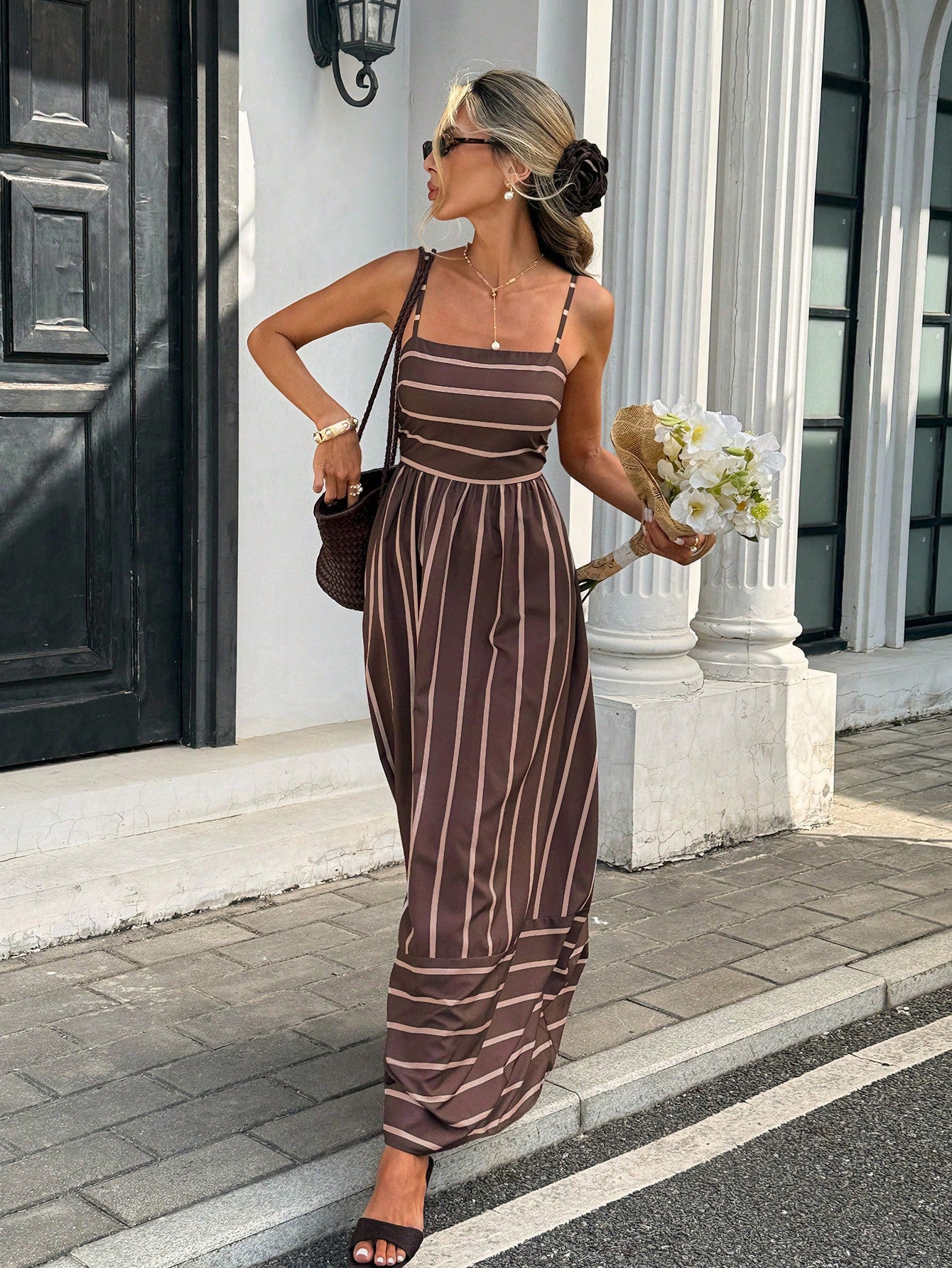 Women's Striped Print Casual Vacation Spaghetti Strap Dress, Color-Blocked Striped High-Waisted A-Line Maxi Dress,Brown Slip Dress, Striped Maxi Dress,Pinkish-Brown Striped Dress,French Retro Slimming Square Neck Suspender Maxi Dress For Women,Elegant Sum